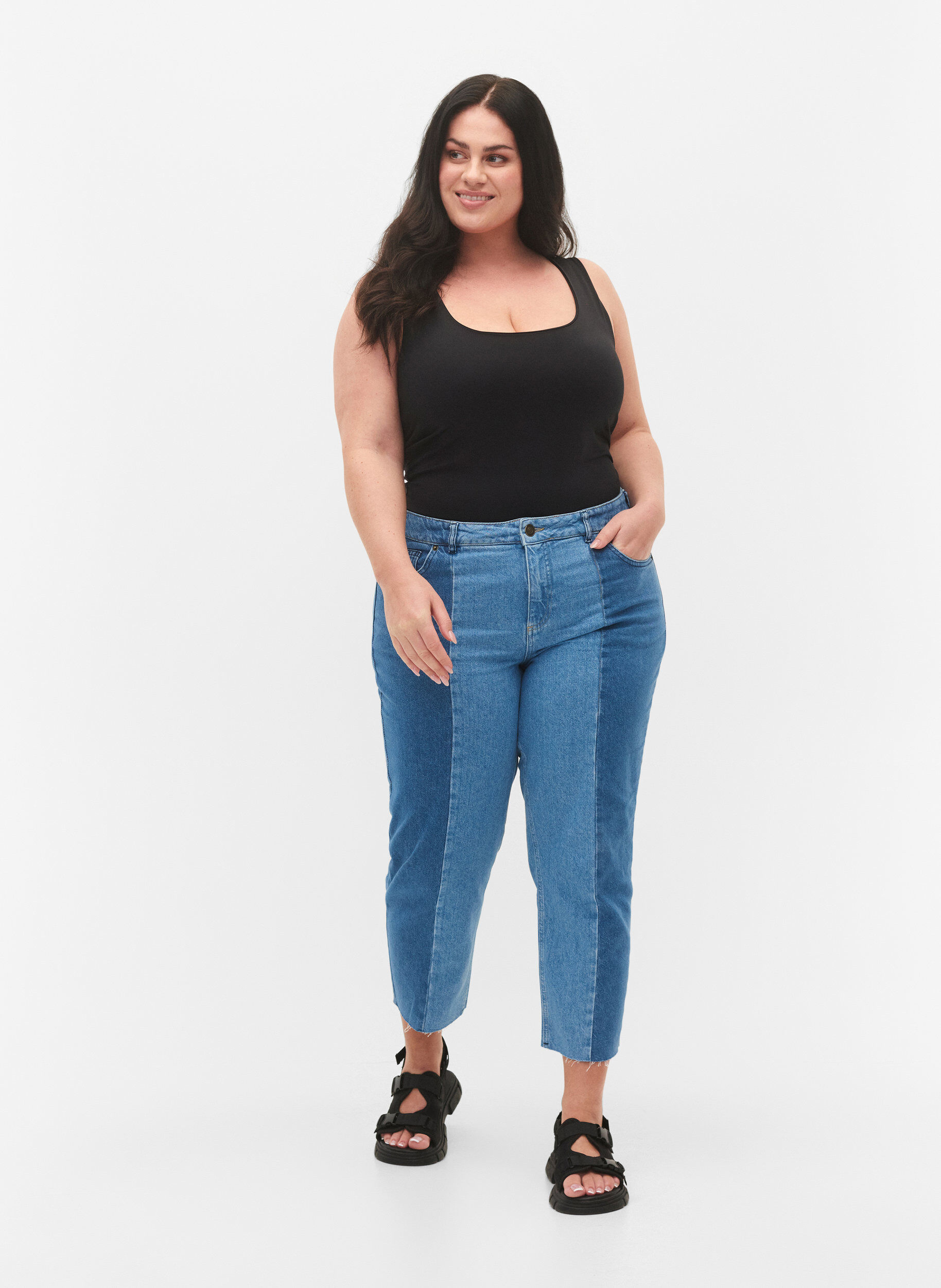 Zizzifashion Cropped Vera jeans with colorblock, Blue denim, Model image number 0