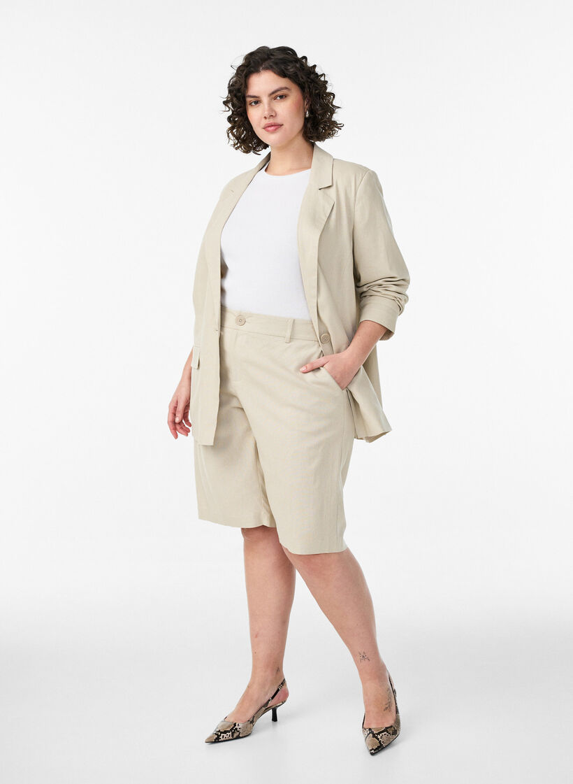 Blazer in linen and viscose with lapels and pockets, Beige, Model image number 1