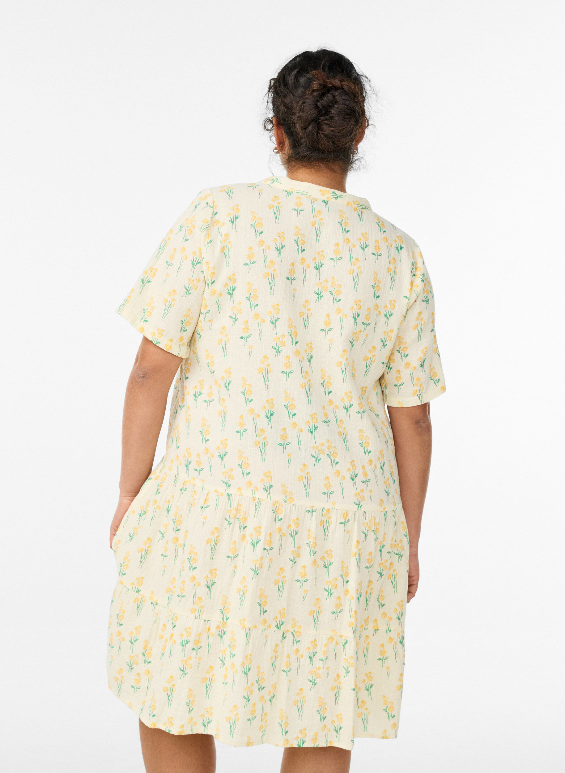Zizzifashion Short A-line dress in cotton muslin, Yellow, Model image number 2