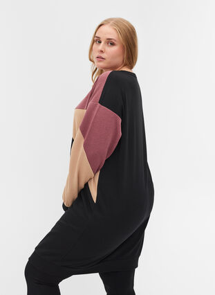 Long sweatshirt with colourblock, Black Color Block, Model image number 1
