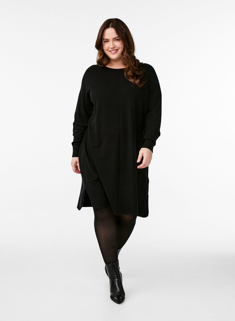 Knitted dress with a round neck and knitted pattern, Black, Model image number 1