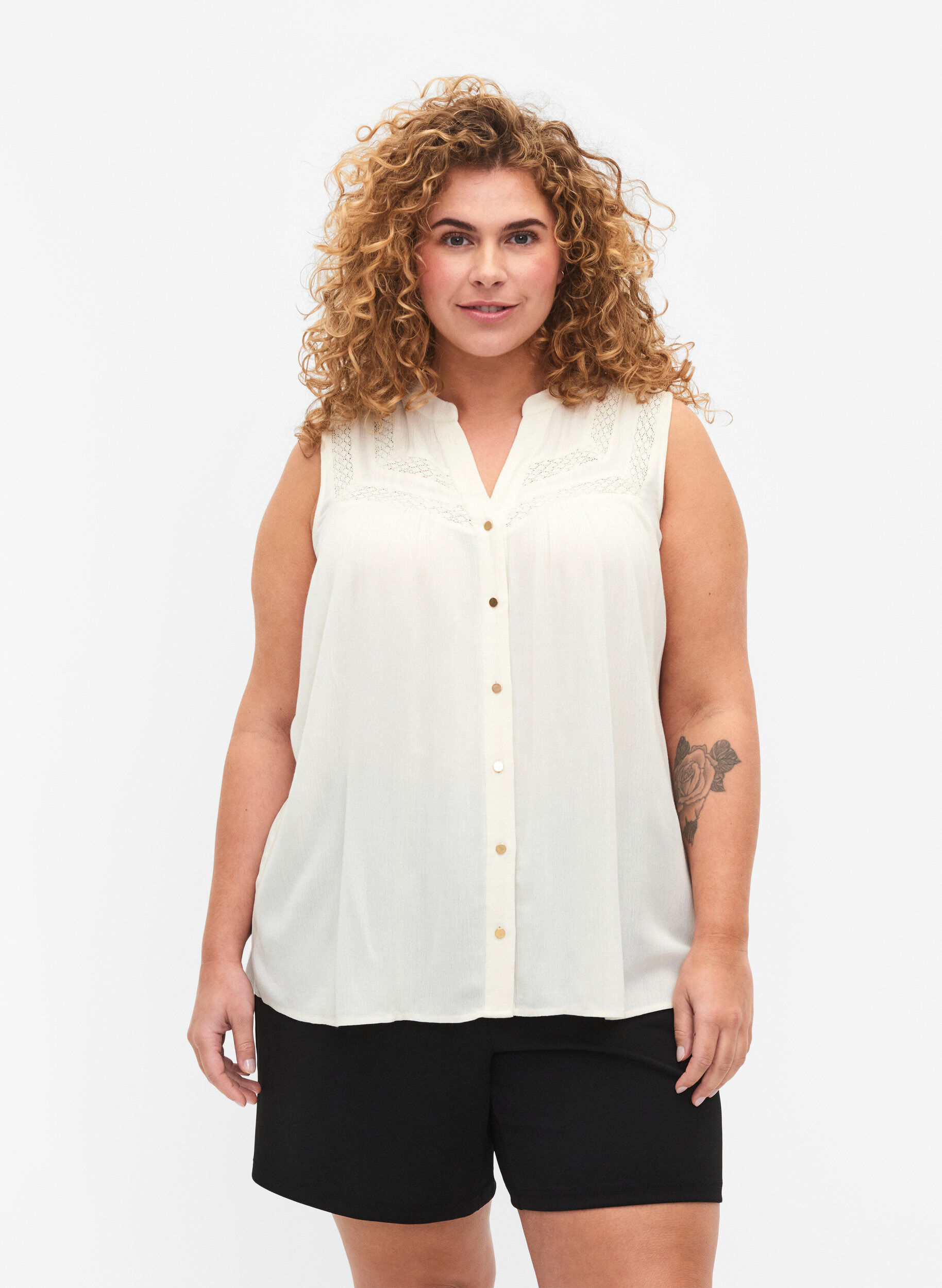 Zizzifashion Sleeveless viscose blouse with crochet detail, Bone White, Model image number 0