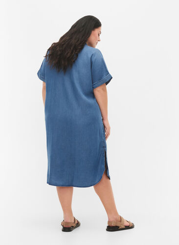 Short sleeve shirt dress in lyocell (TENCEL™), Medium Blue Denim, Model image number 1