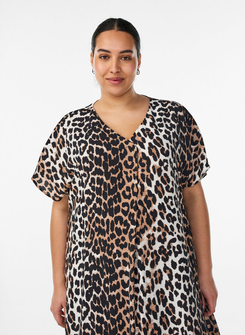 V-neck dress in viscose, Brown, Model image number 2