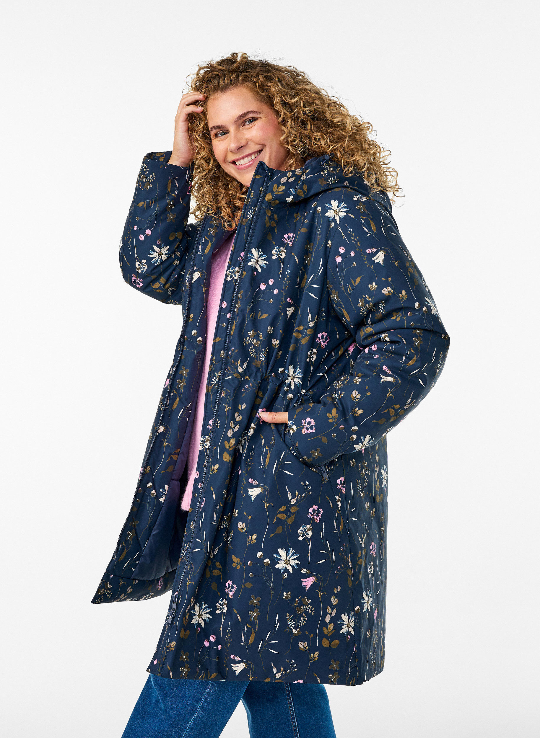 Zizzifashion Padded winter jacket with floral print, Blue, Model image number 0