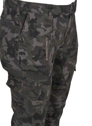 Cargo trousers with camouflage print, Camouflage, Packshot image number 2