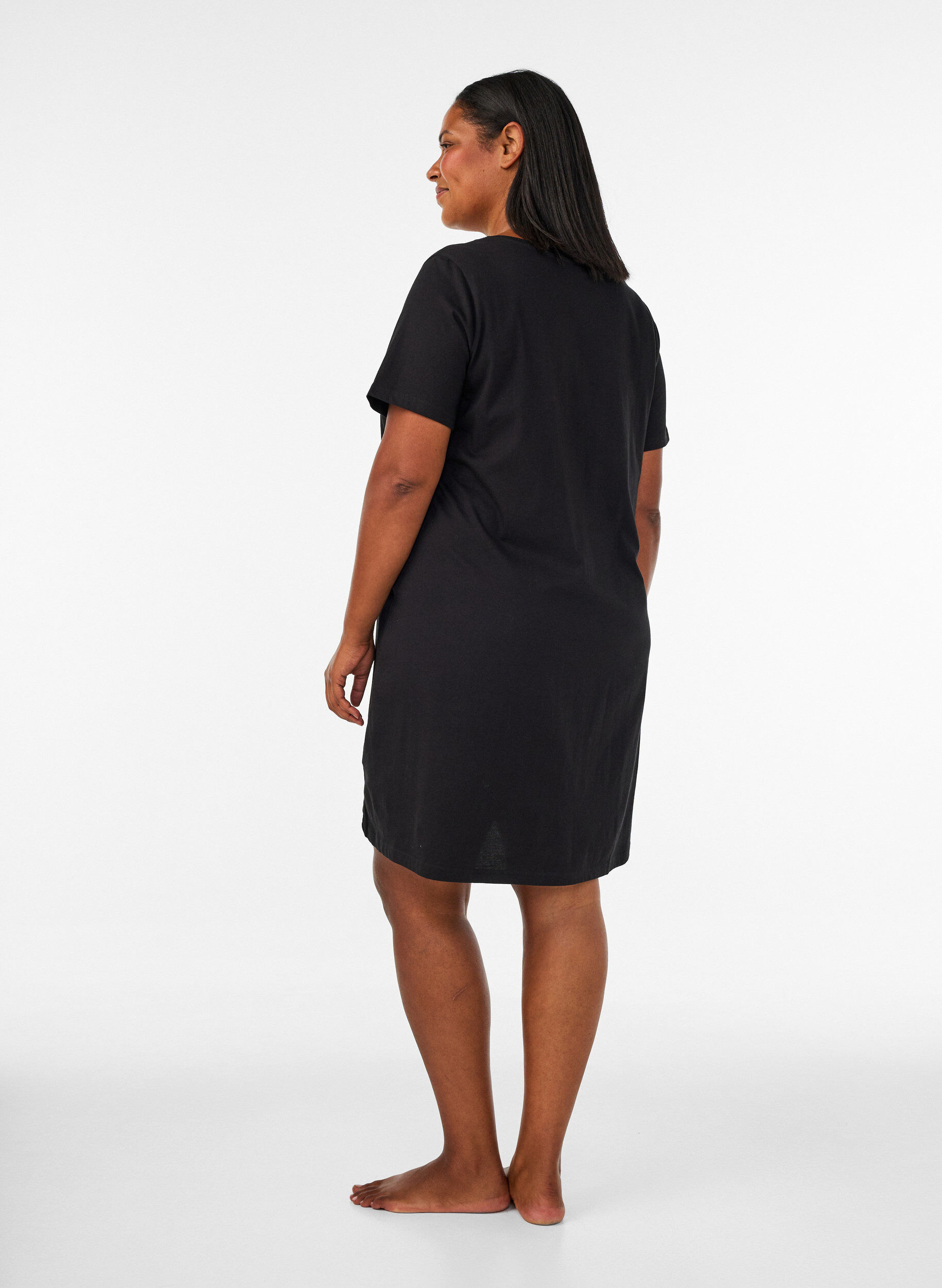 ZizzifashionOrganic cotton nightdress with V-neck, Black, Model image number 2