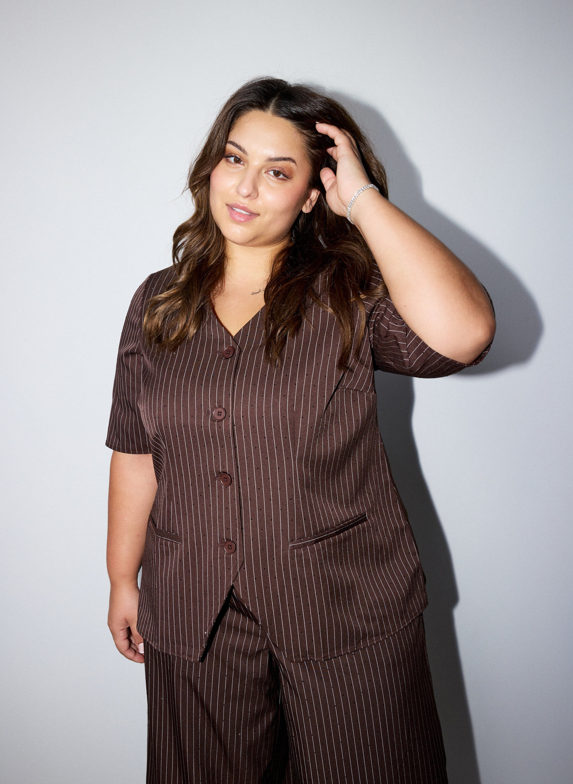 ZizzifashionPinstripe blouse with rhinestones and buttons, Brown, Model image number 0