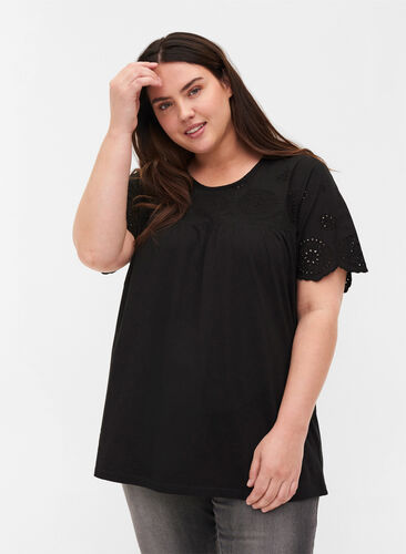 Short-sleeved blouse with broderie anglaise, Black, Model image number 0