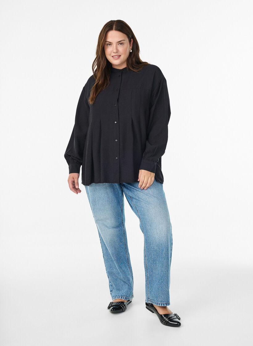 Viscose shirt with A-line shape, Black, Model image number 1