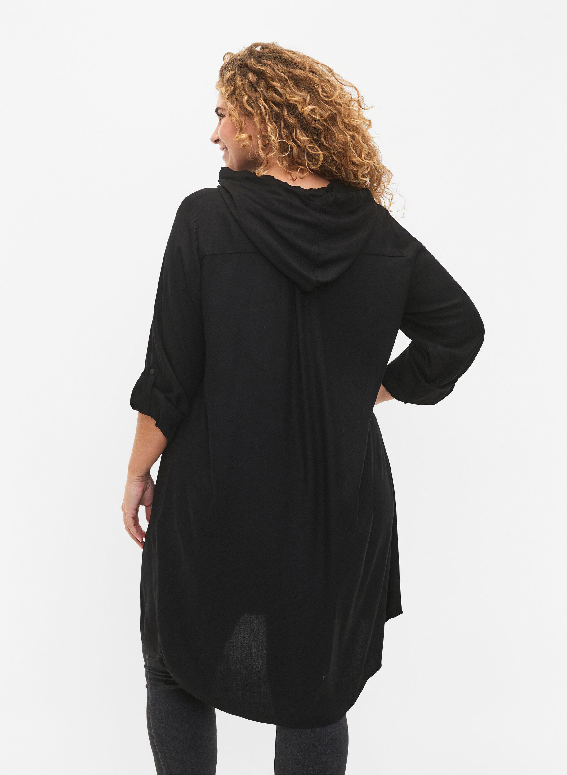 Zizzifashion Shirt dress in viscose with hood and 3/4 sleeves, Black, Model image number 1