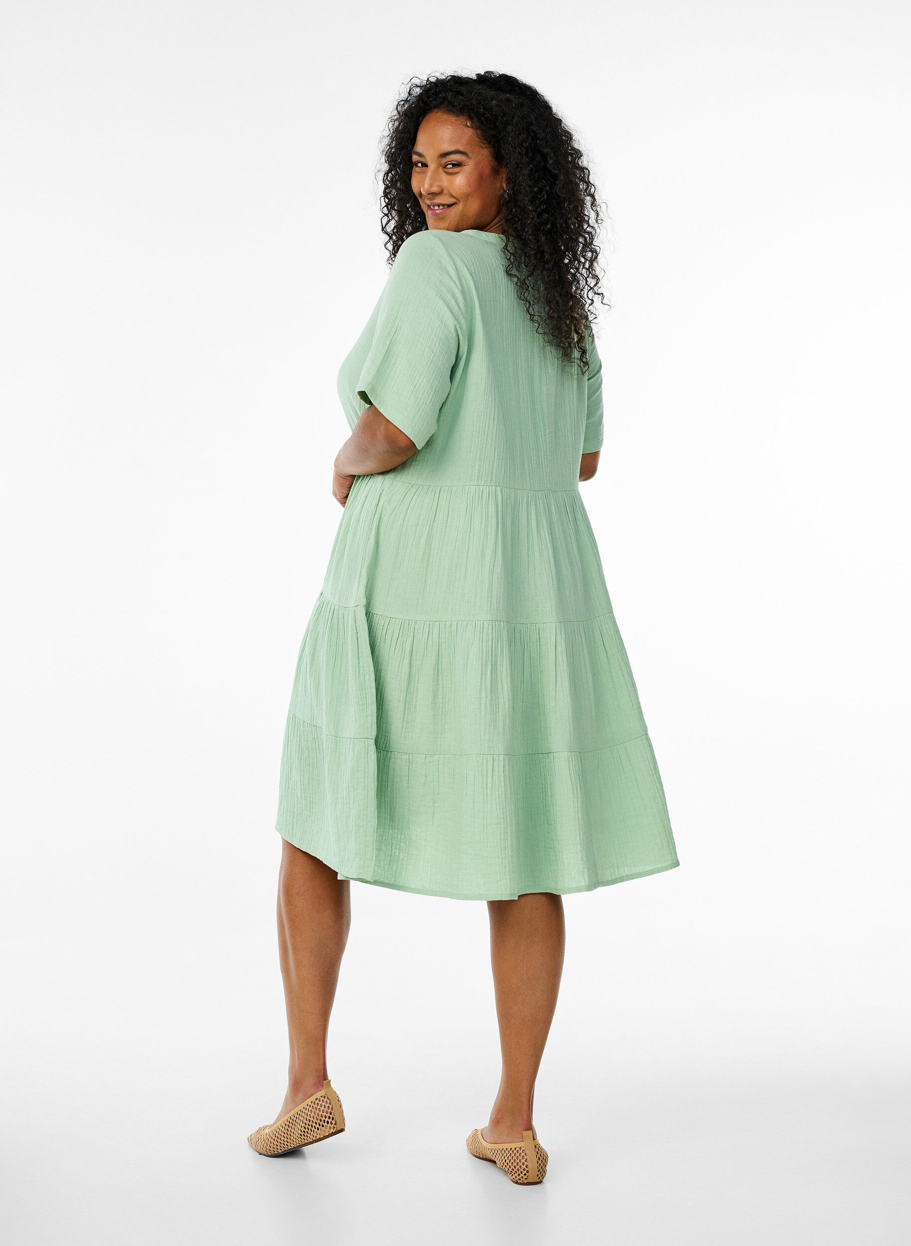 Zizzifashion Knee-length cotton muslin dress with an A-line cut, Green, Model image number 2