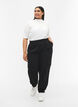 Cropped cargo pants with adjustable elastic, Black, Model image number 0
