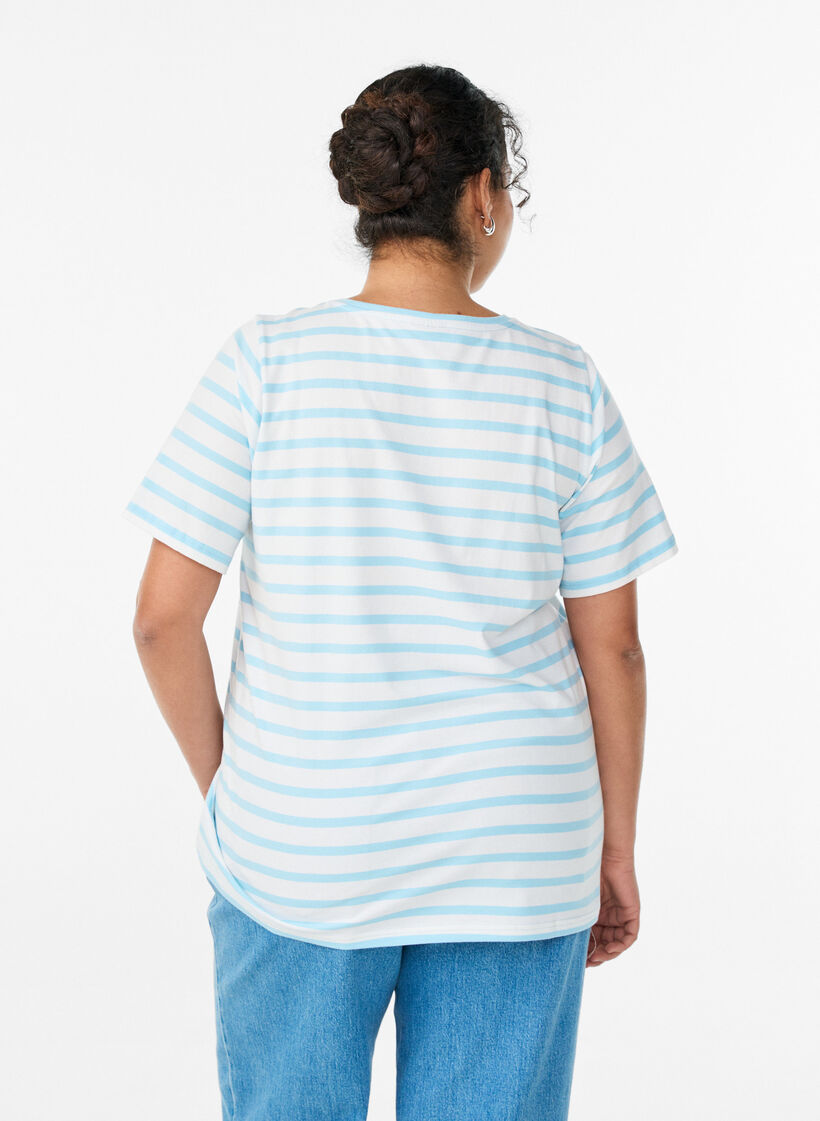 Striped T-shirt in organic cotton, Light Blue, Model image number 2