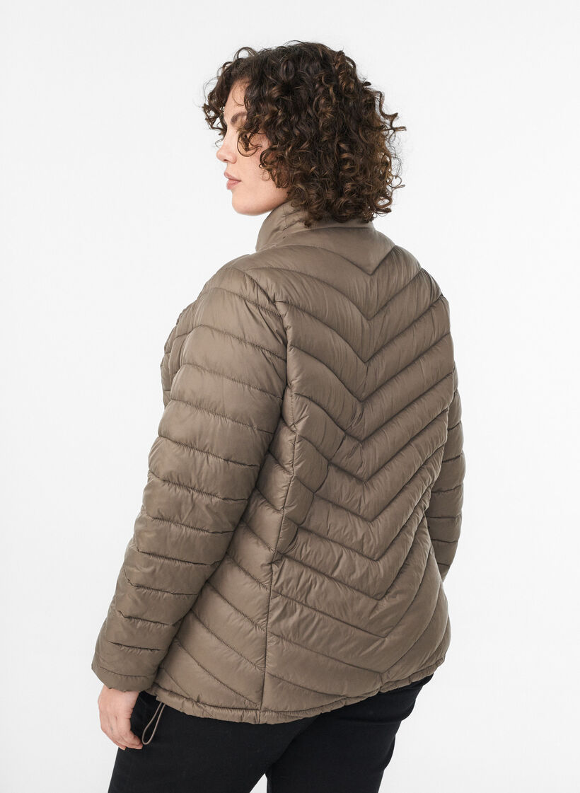 Lightweight jacket with pockets, Brown, Model image number 2