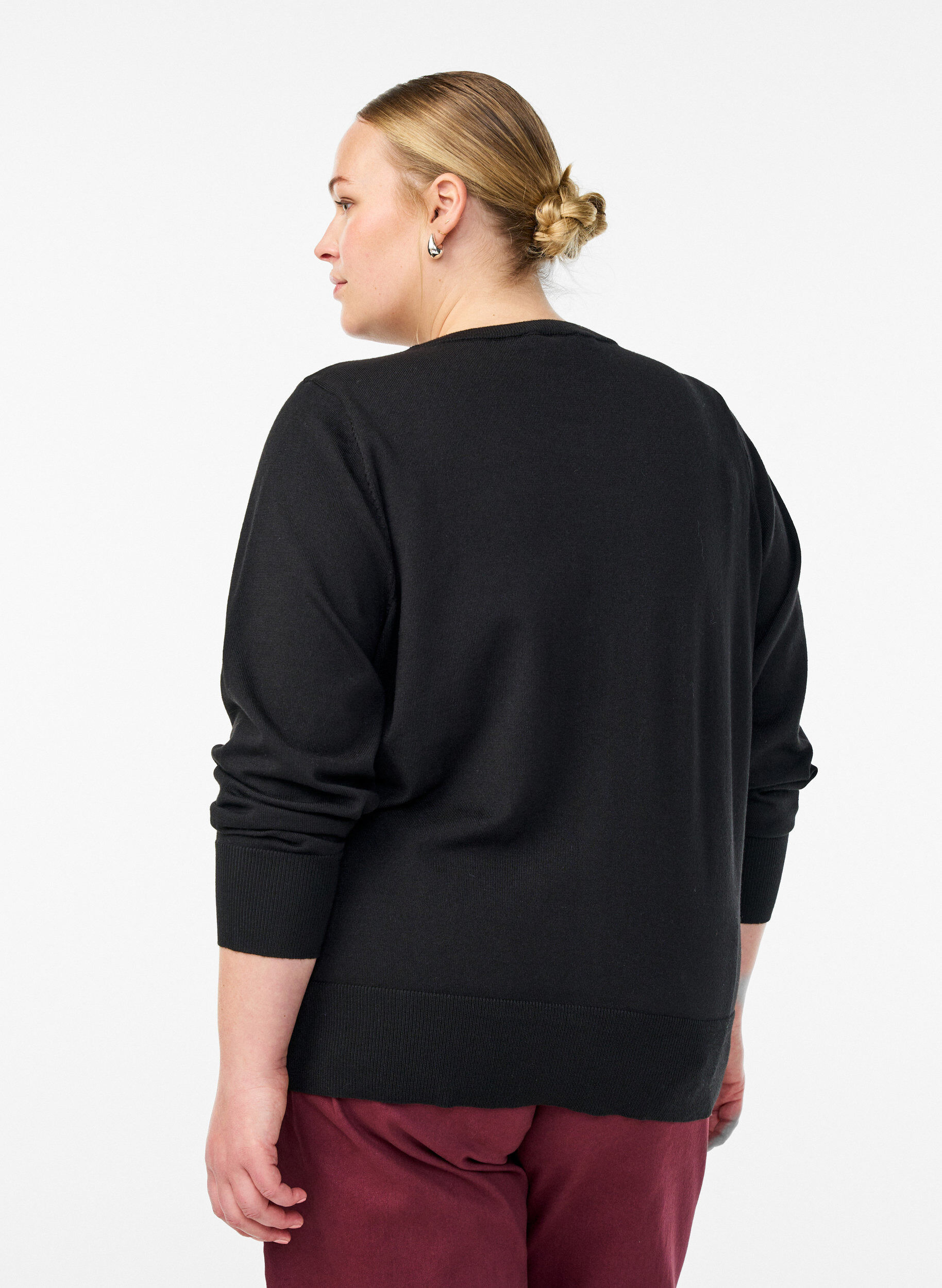 ZizzifashionFine-knit cardigan with round neck, Black, Model image number 2