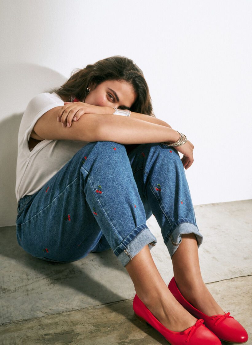 Mille mom fit jeans with embroidery, Light Blue, Image image number 1