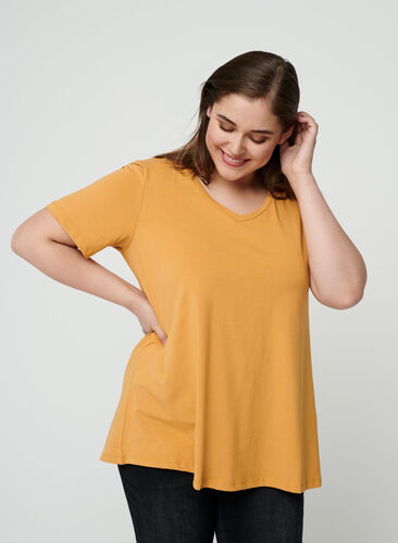 Basic t-shirt with v-neck, Spruce Yellow, Model image number 0