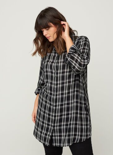 Long, checked viscose shirt, Black/White CH, Model image number 0