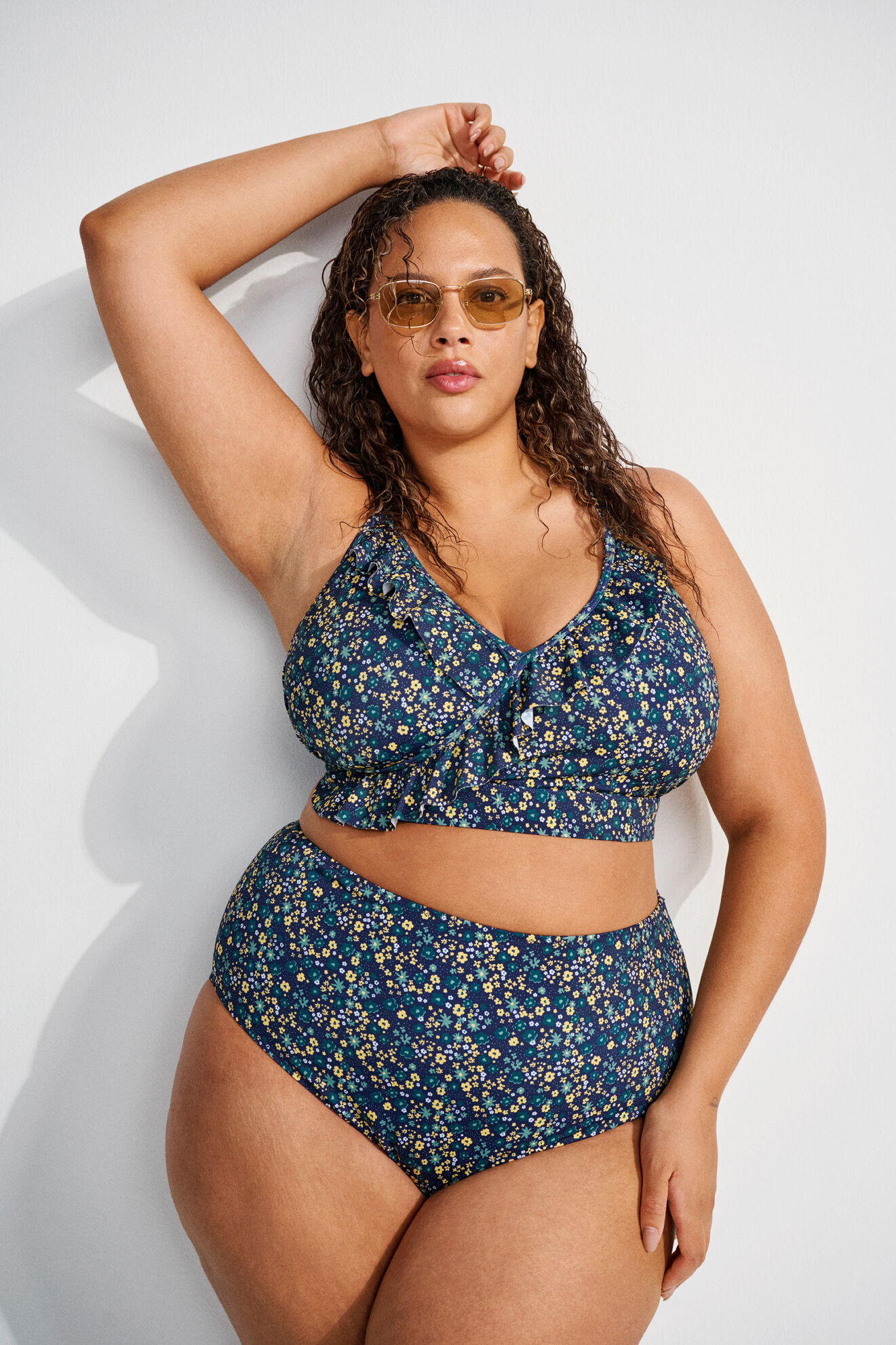 Zizzifashion Floral bikini, , Model