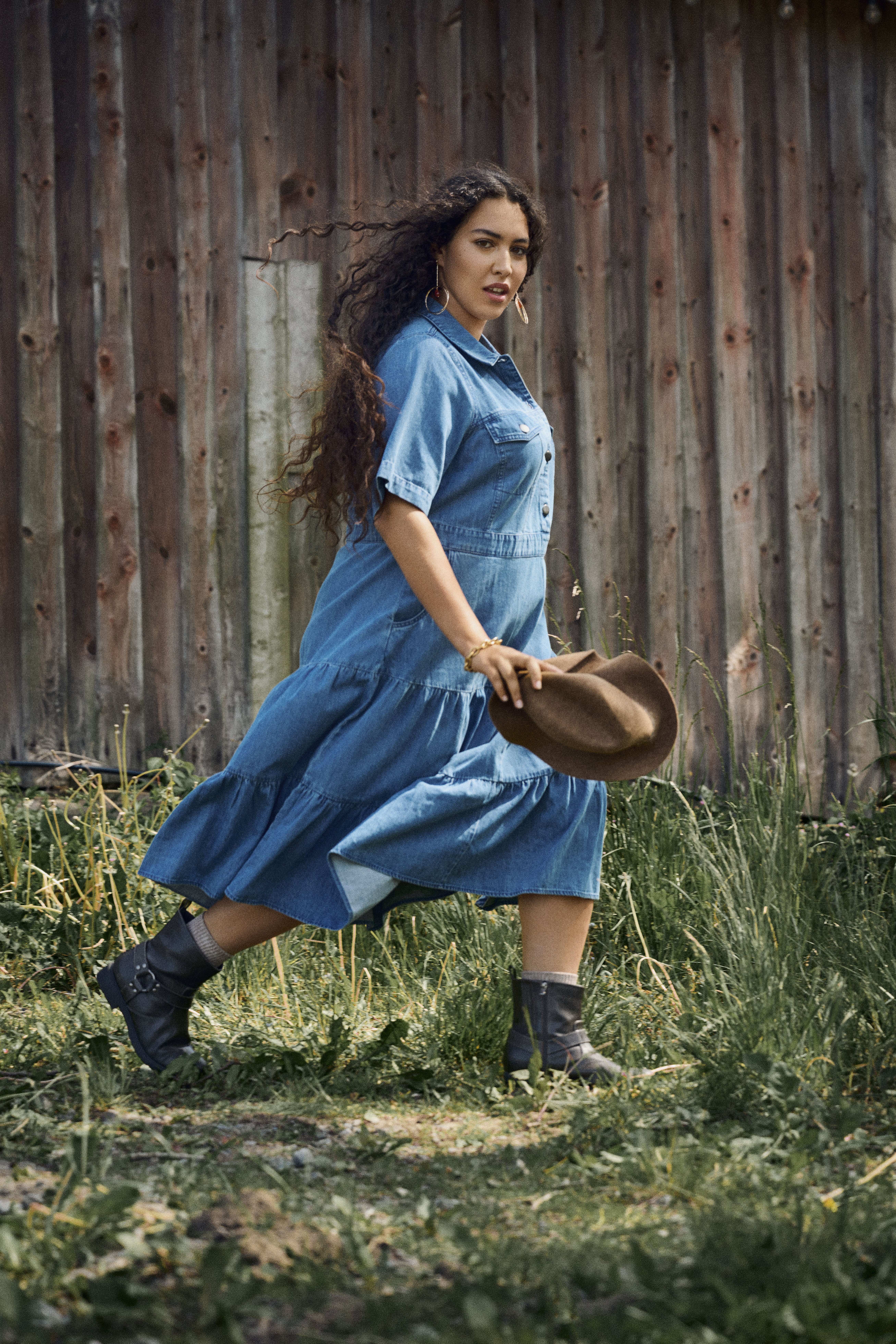 Denim midi dress, , Model