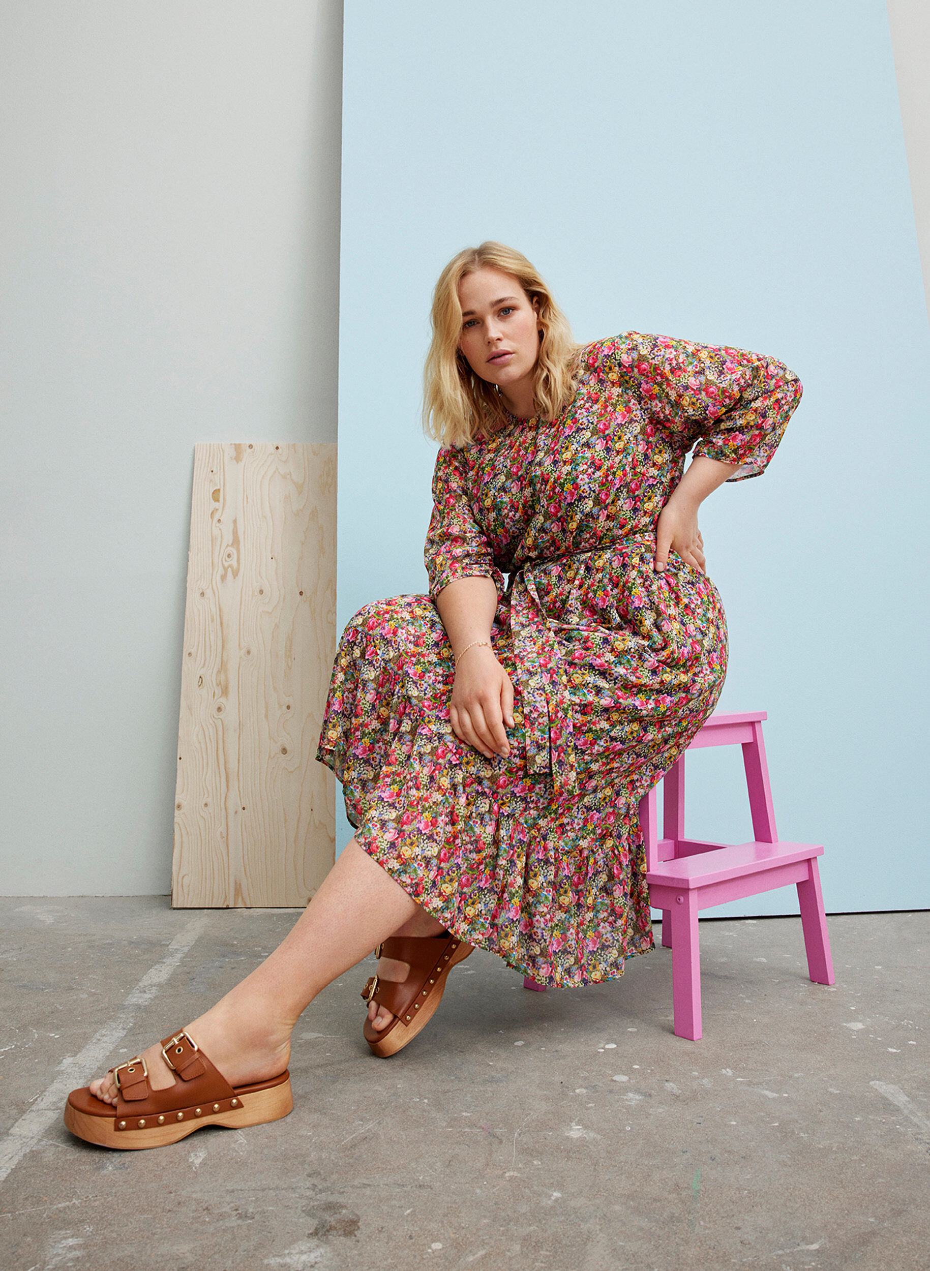 Zizzifashion Floral midi dress with a tie belt in the waist, Pink Flower AOP, Image image number 0