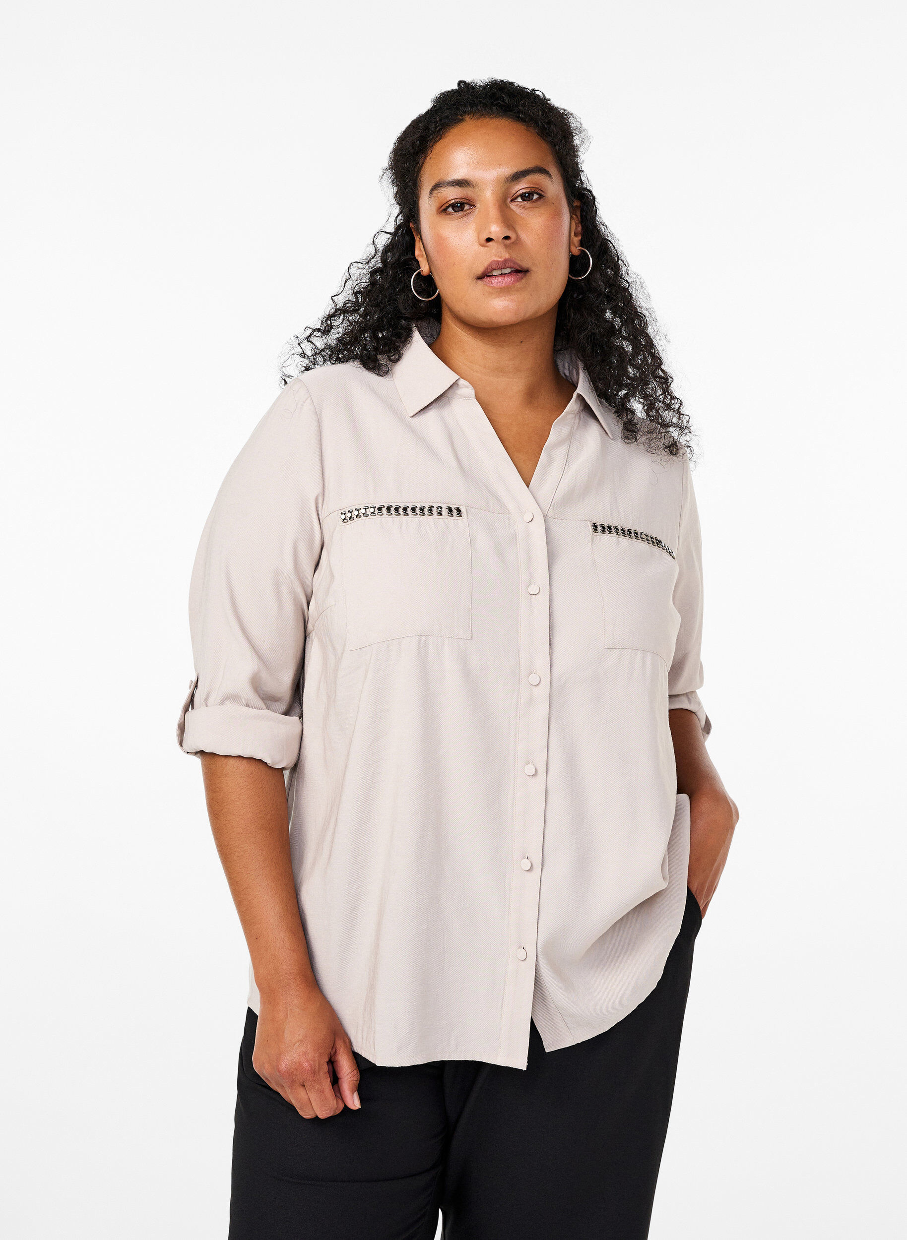Shirt with studs and 3/4 sleeves, Beige, Model