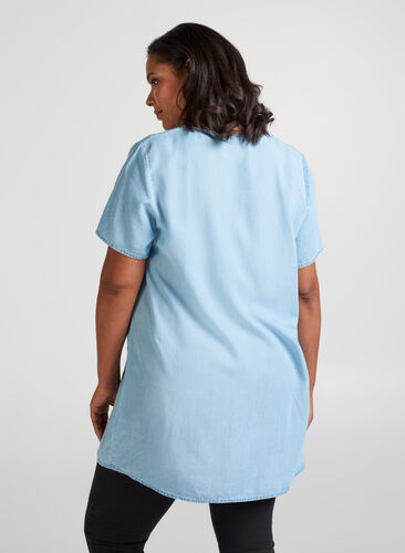 Short-sleeved lyocell tunic, LIGHT BLUE WASH, Model image number 1