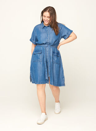 Short-sleeved lyocell dress, Blue denim , Model image number 2