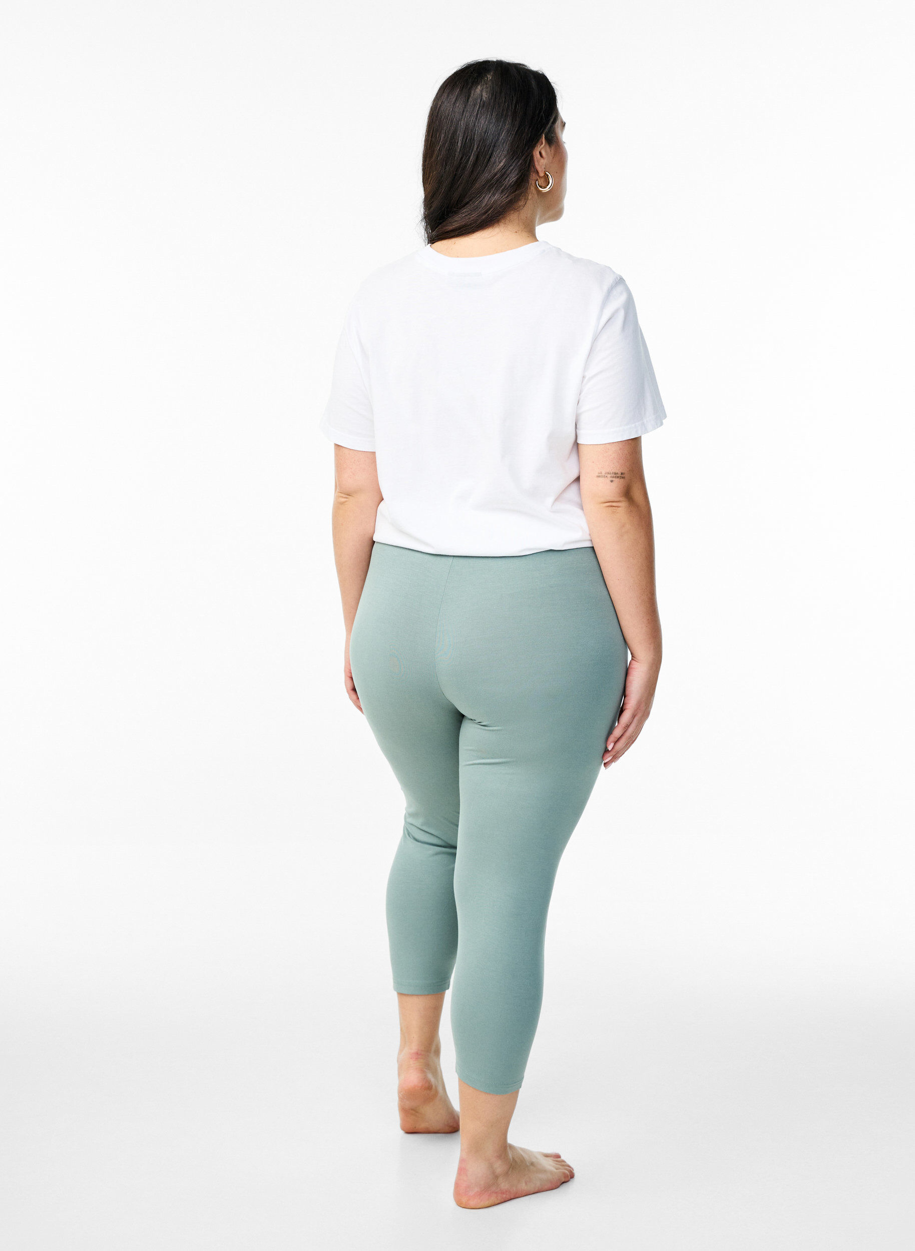 Zizzifashion Basic 3/4 leggings in viscose, Green, Model image number 2