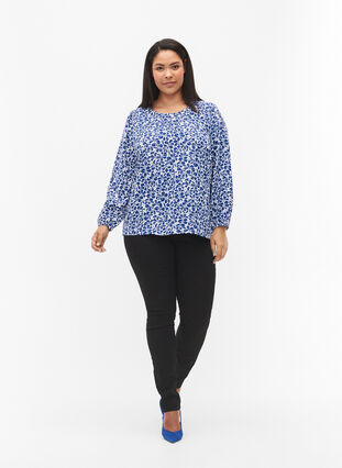 Blouse with puff sleeves, White/Blue Ditsy, Model image number 2