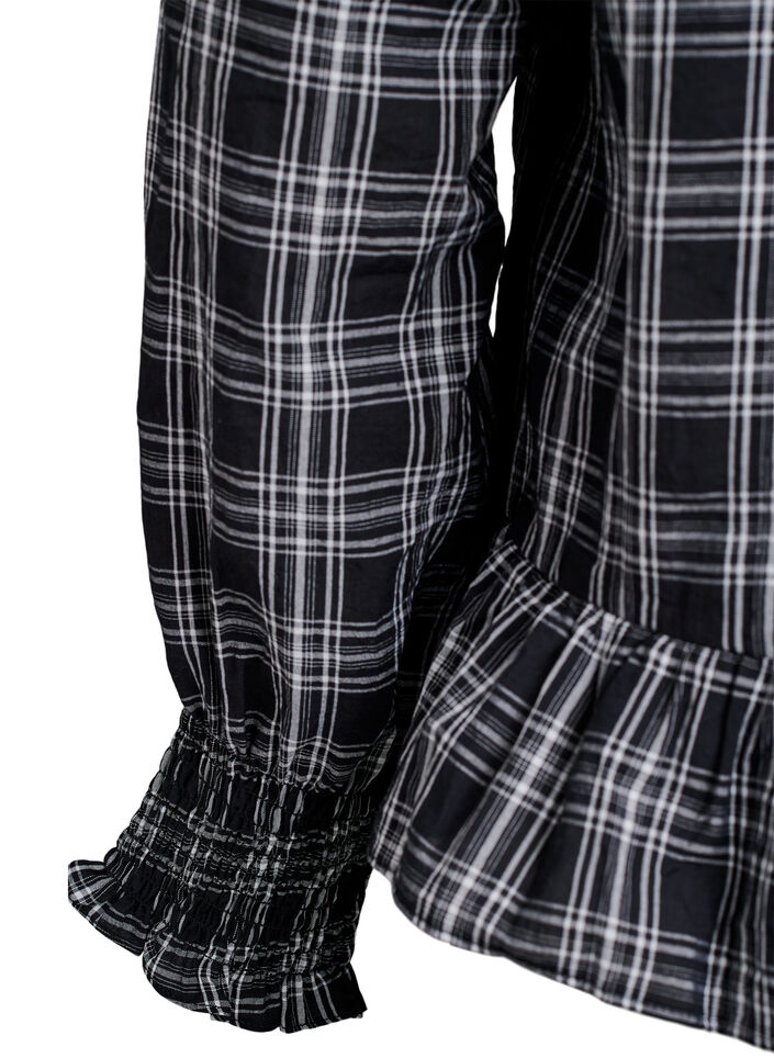 Blouse with checks and ruffle details, Black, Packshot image number 3