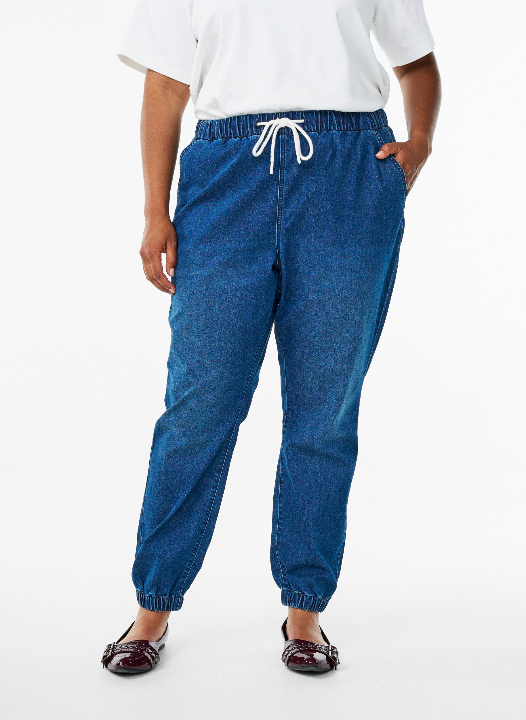 Zizzifashion Denim joggers with pockets, Blue, Model image number 3