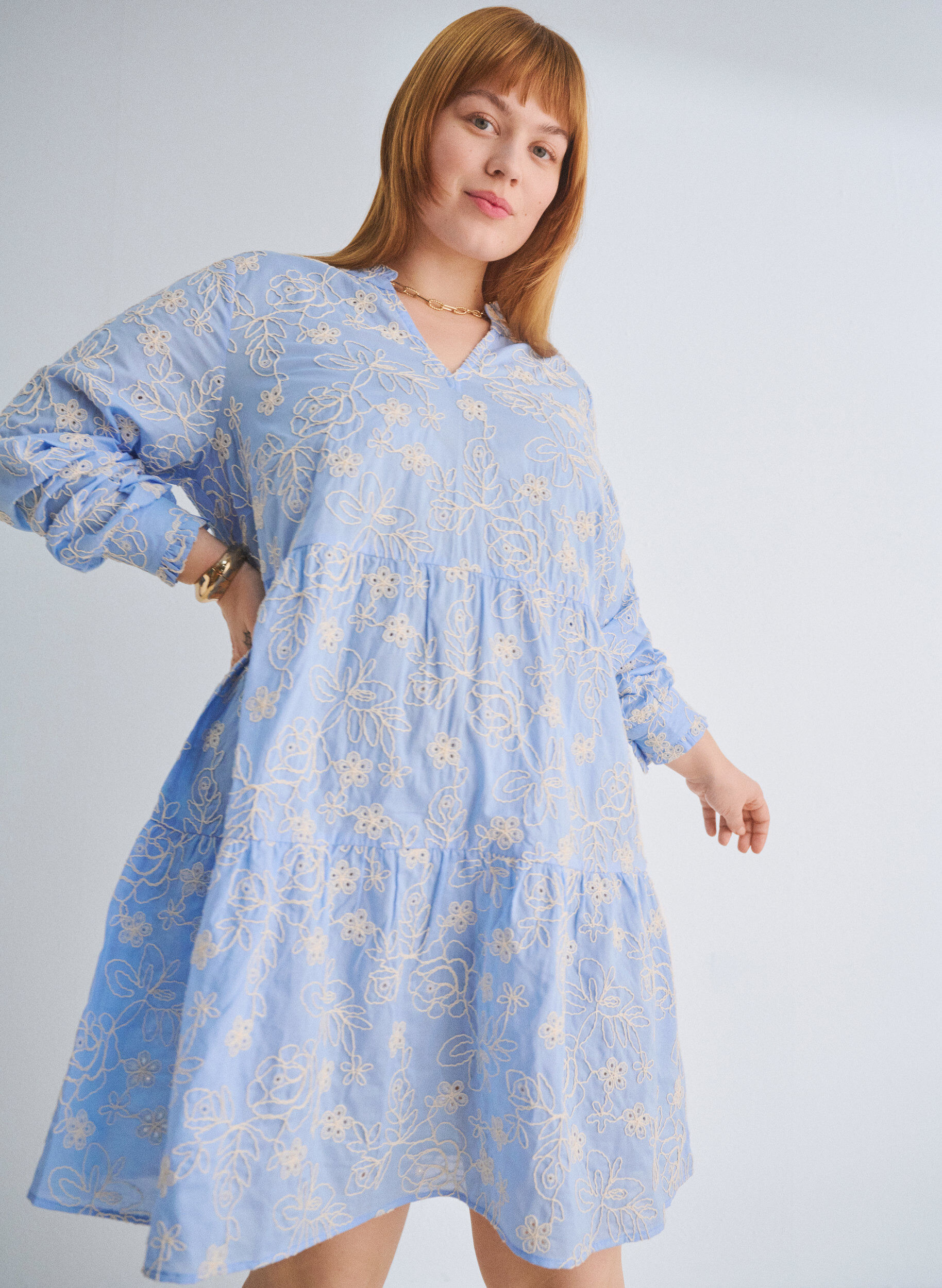 Zizzifashion Dress with embroidered flowers and long sleeves, Light Blue, Image image number 0