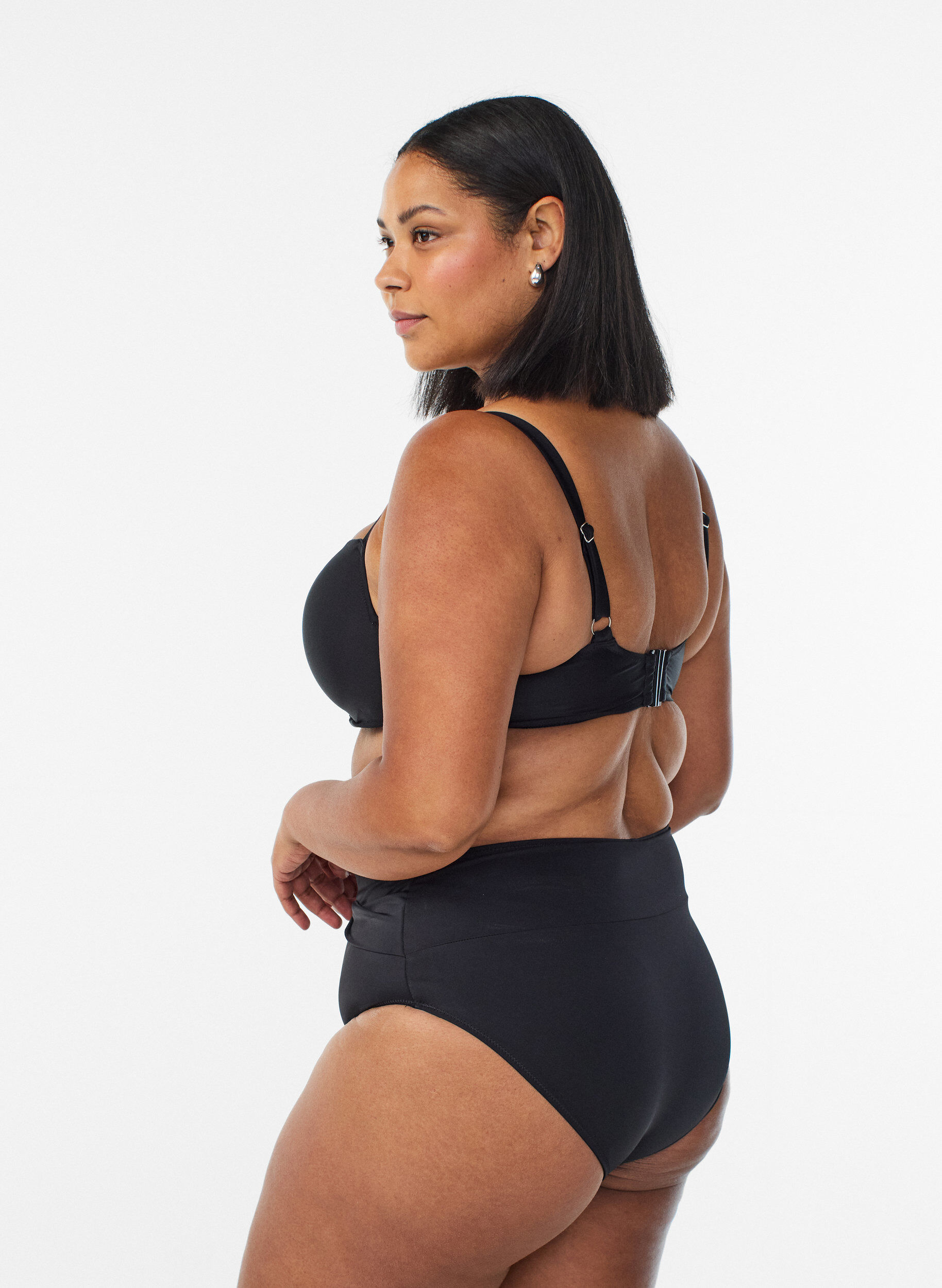 ZizzifashionBikini top with underwire and draping, Black, Model image number 2