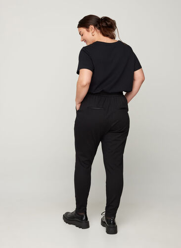 Cropped plain trousers, Black, Model image number 1
