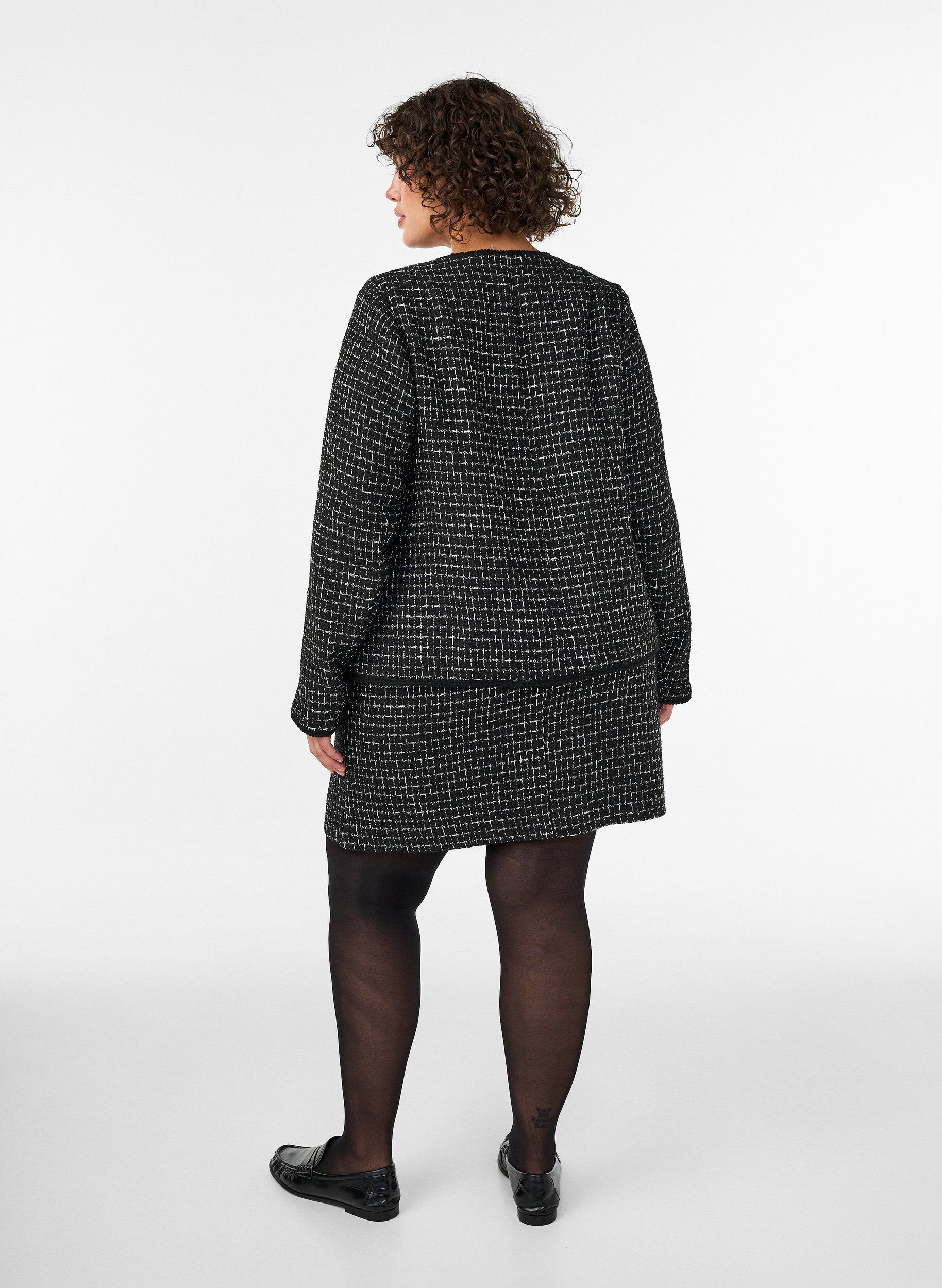 ZizzifashionShort boucl&eacute; skirt, Black, Model image number 2