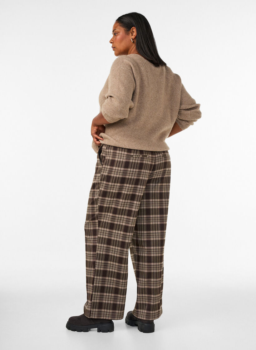 Checked trousers with wide legs, Brown, Model