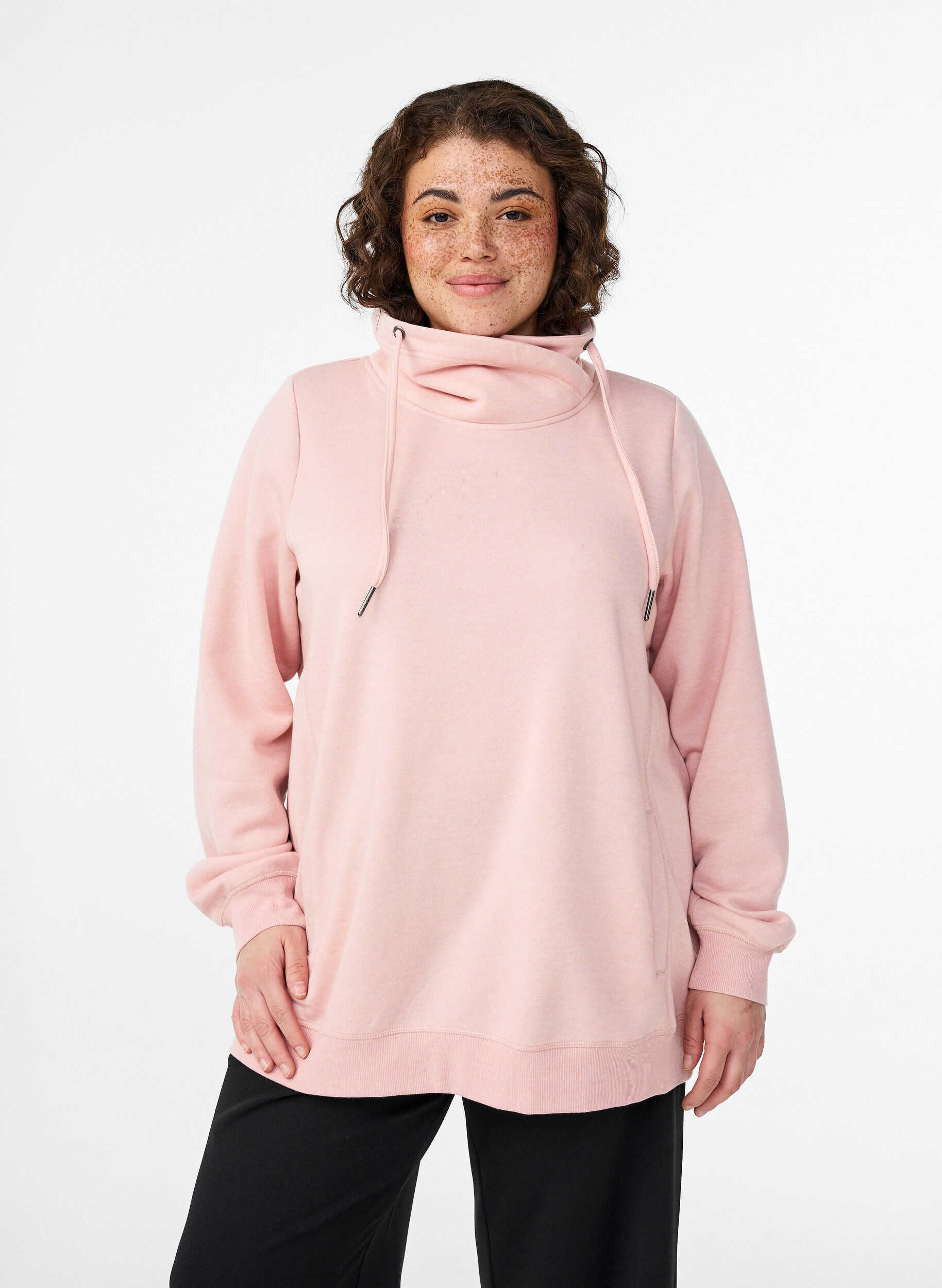 Sweatshirt with high collar and pockets, Red, Model