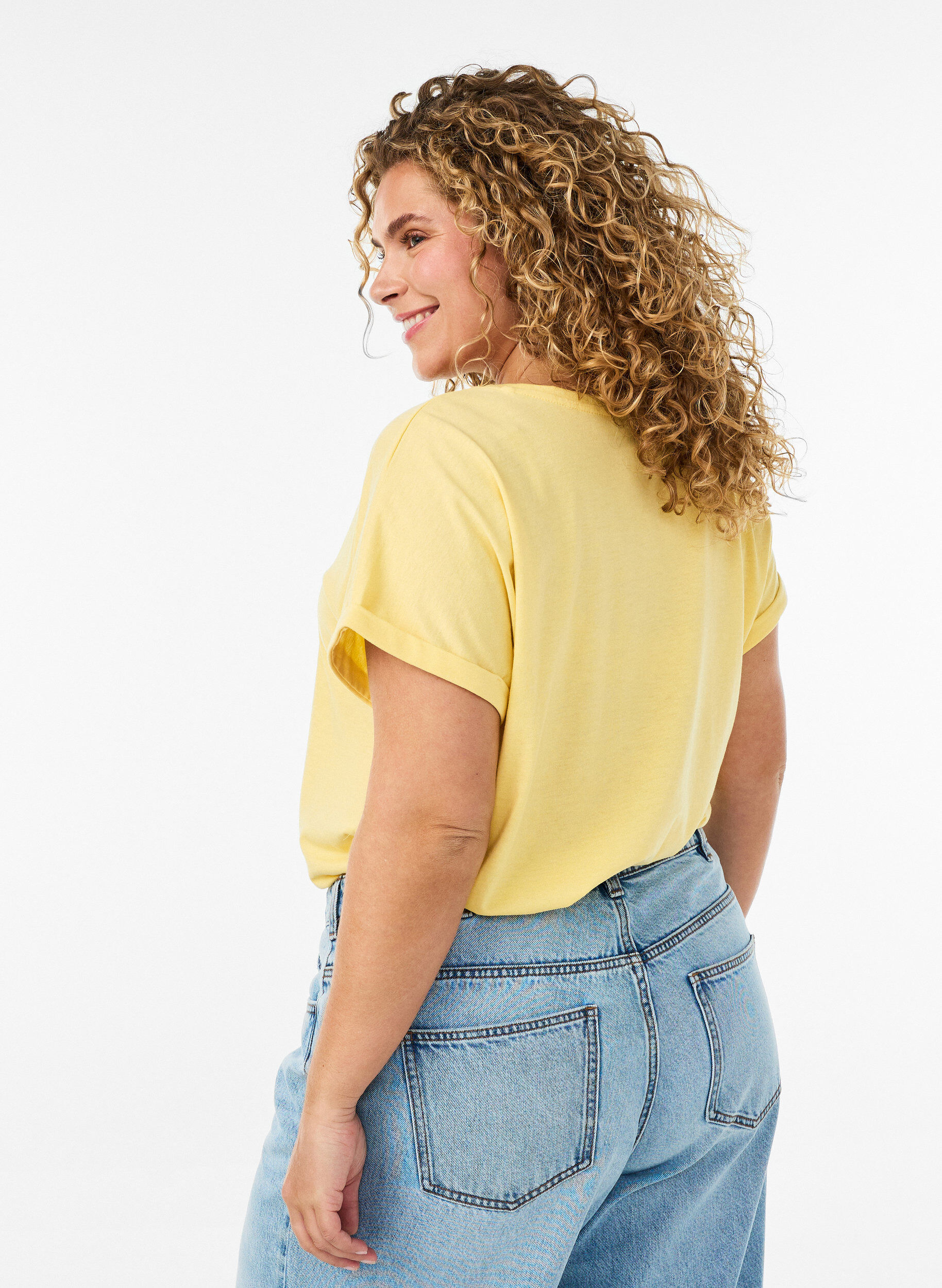 Zizzifashion Short-sleeved cotton blend T-shirt, Yellow, Model image number 2