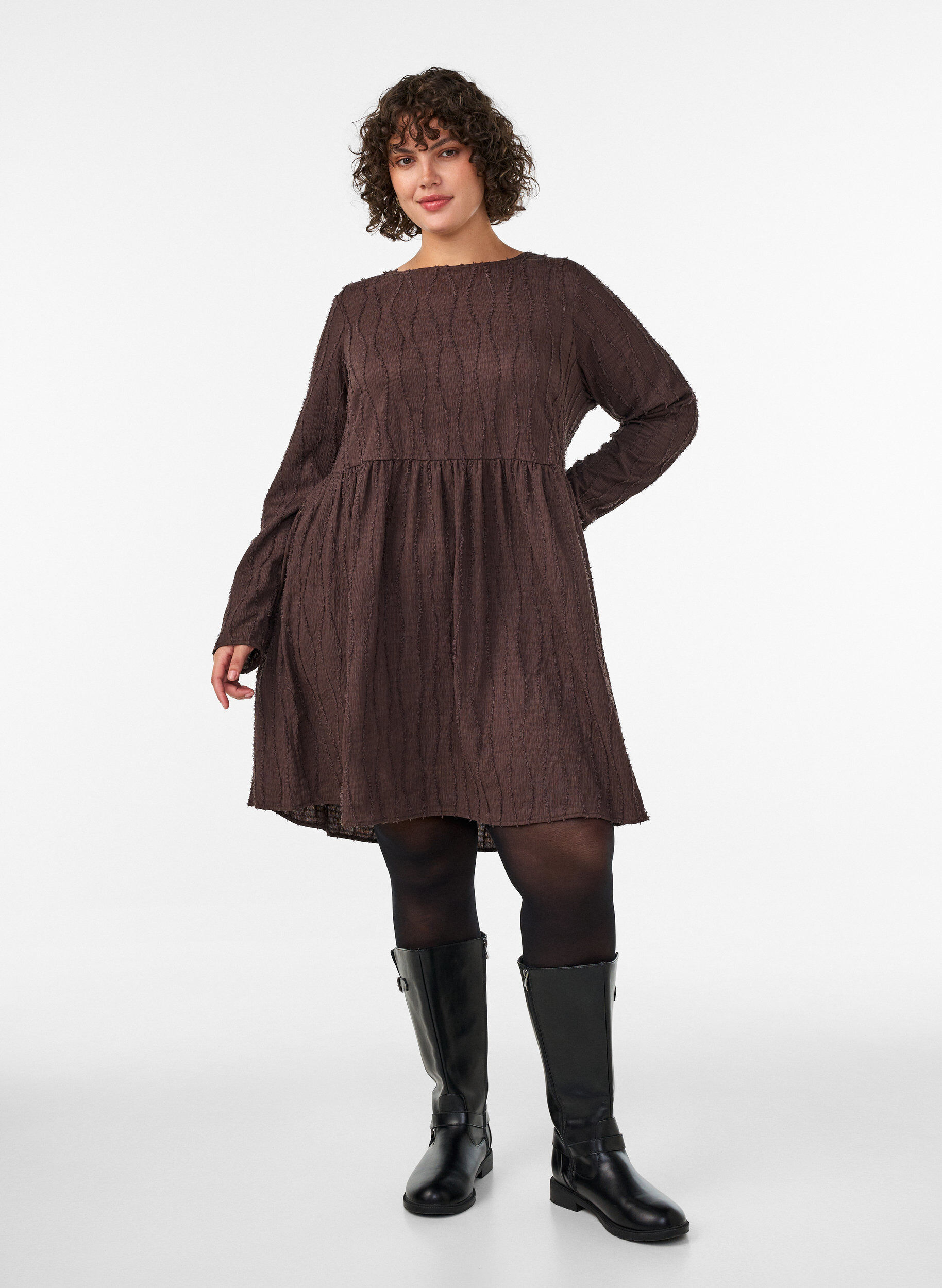 ZizzifashionShort jersey dress with a wavy textured pattern, Brown, Model image number 1