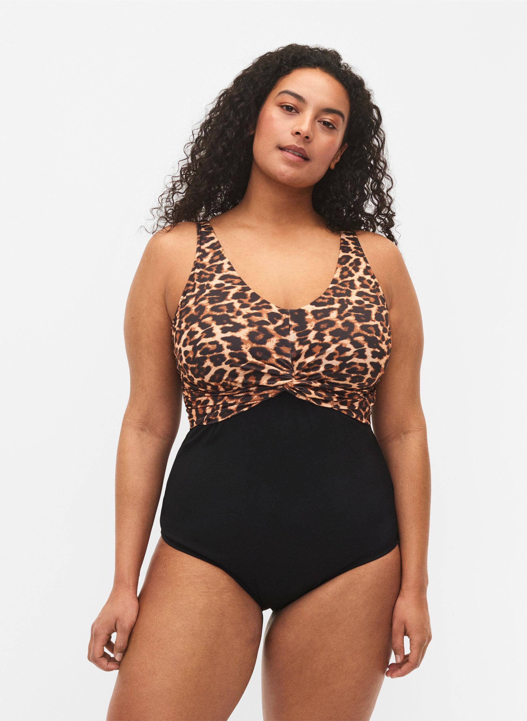 Zizzifashion Swimsuit with underwire and adjustable straps, Black Leopard, Model image number 0