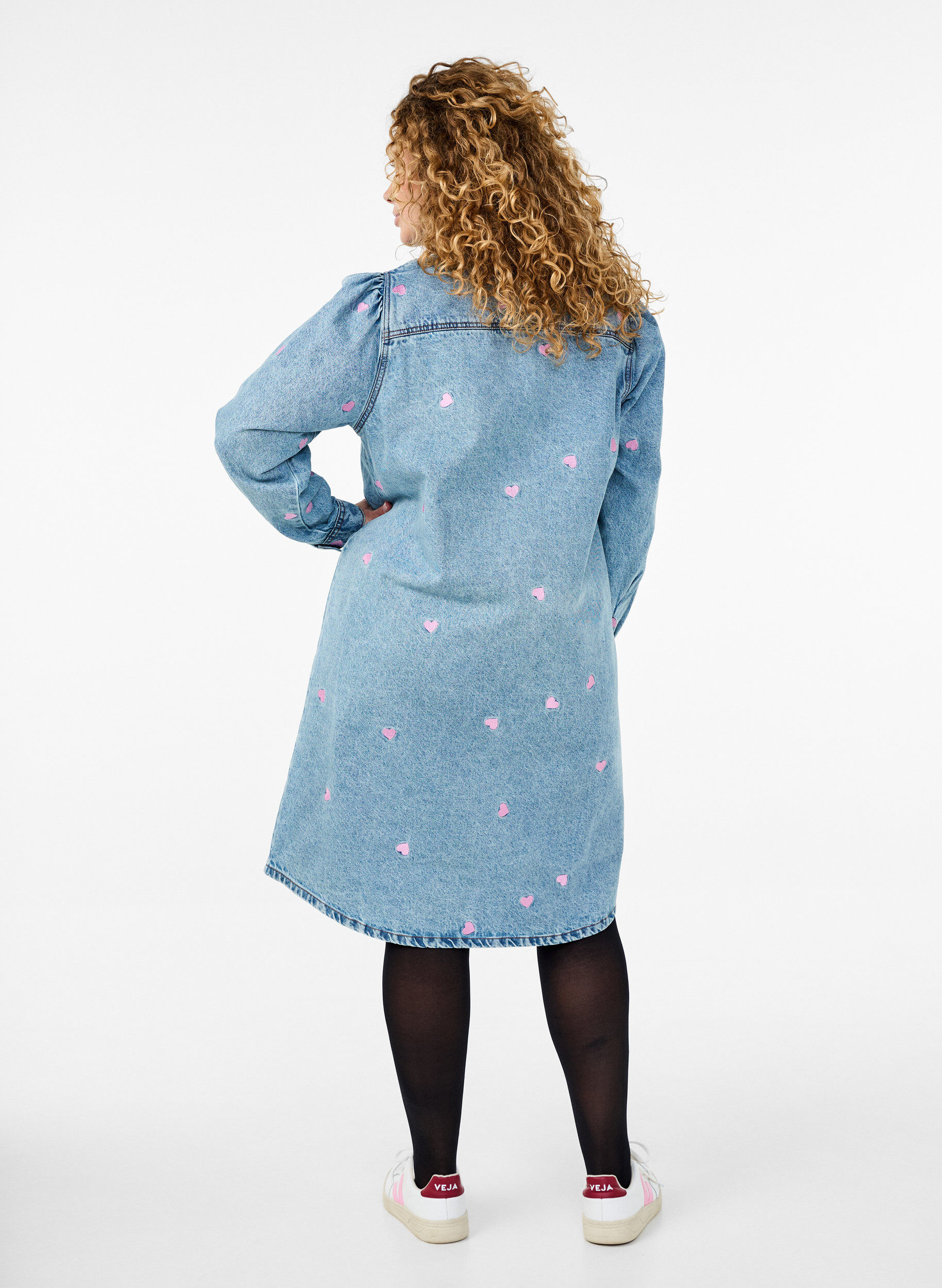 Zizzifashion Denim dress with cherries and chest pockets, Light Blue, Model image number 1