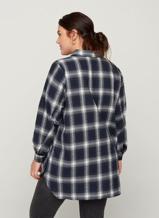 Checked shirt with chest pockets, Navy checked, Model image number 1