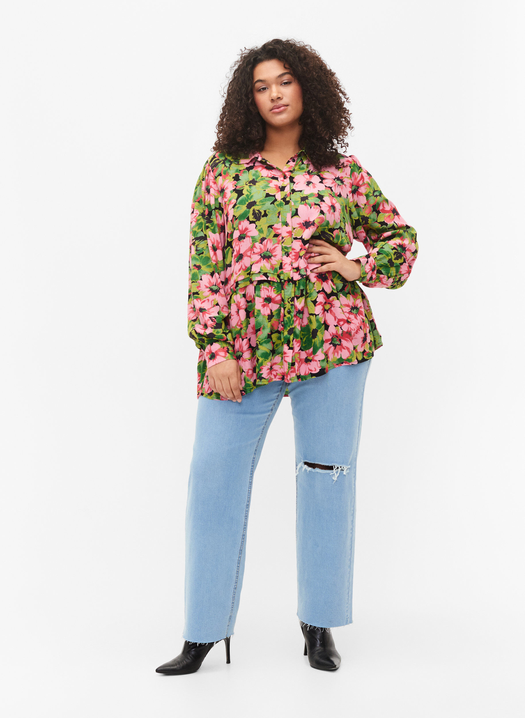Zizzifashion Floral shirt in viscose, Pink G. Flower AOP, Model image number 2