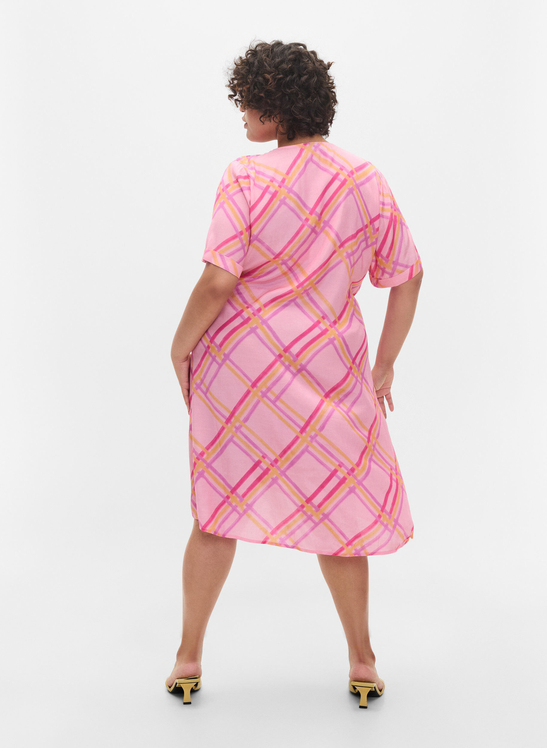 Zizzifashion Checkered viscose dress with wrap, Pink Check, Model image number 1