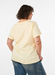 Organic cotton T-shirt with velour text, Yellow, Model image number 2