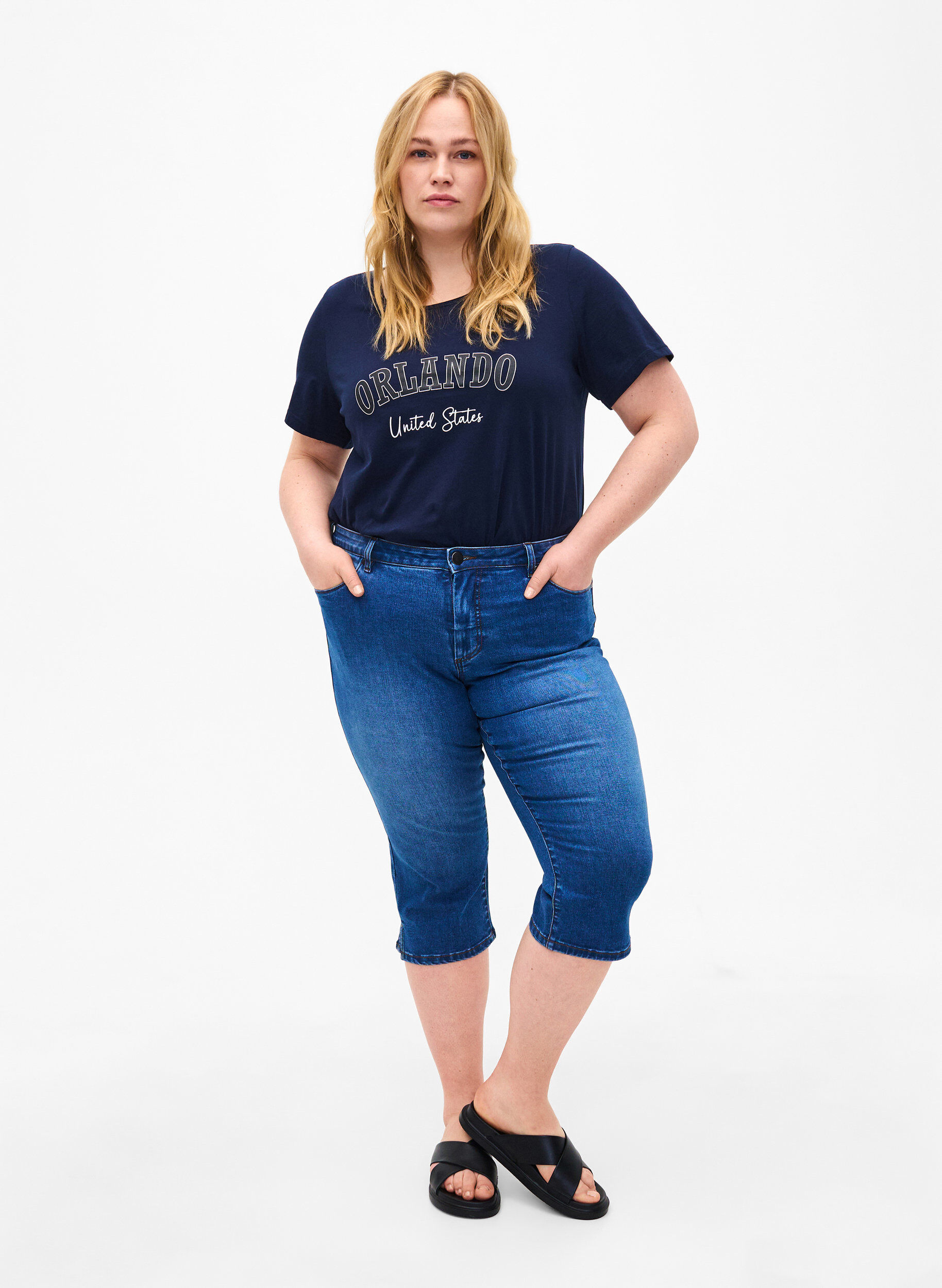 Zizzifashion Cotton T-shirt with text, Navy B. Orlando, Model image number 2