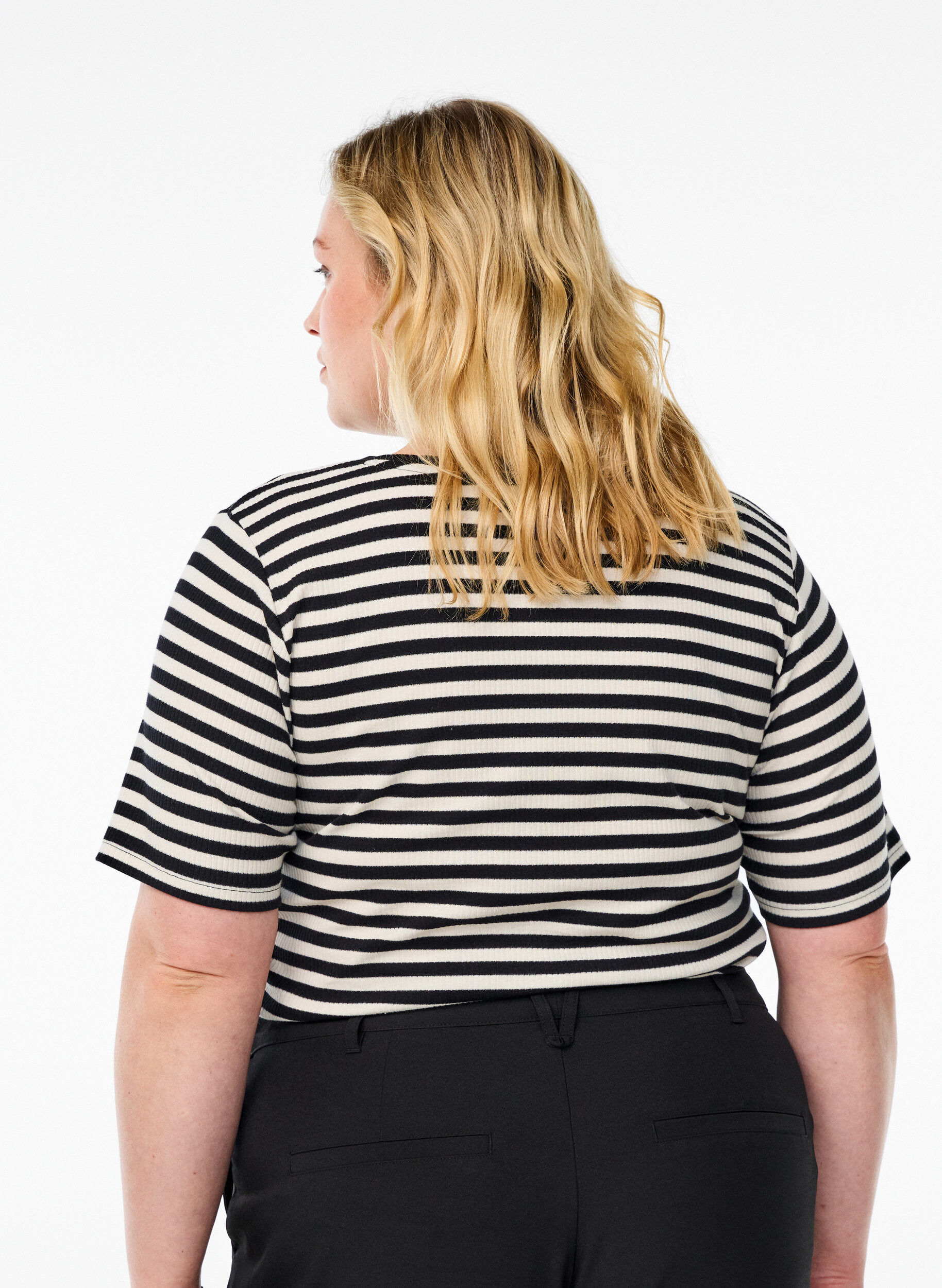 Zizzifashion Striped T-shirt with ribbed texture, Black, Model image number 2