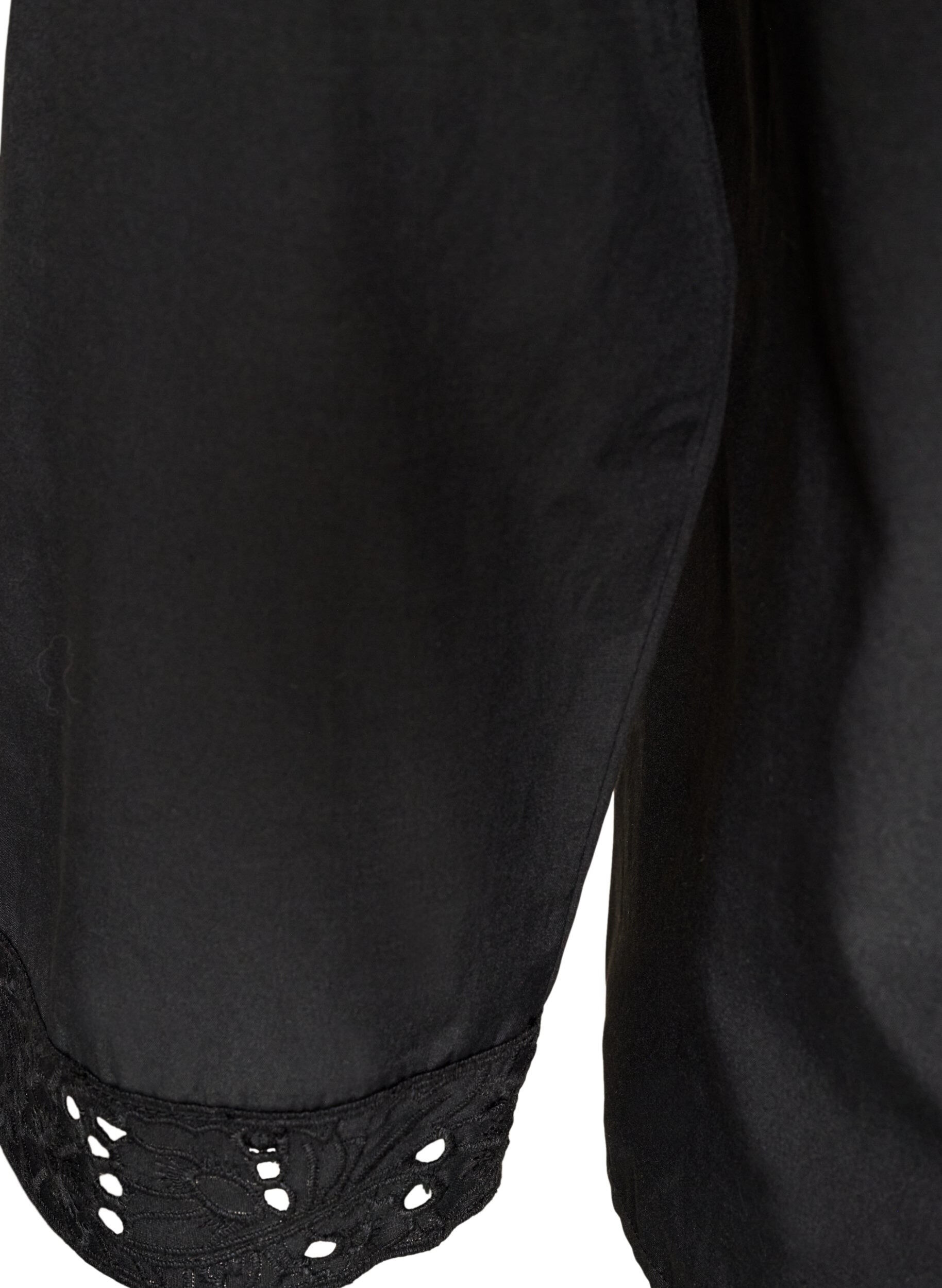 ZizzifashionShirt blouse with broderie anglaise, Black, Packshot image number 3